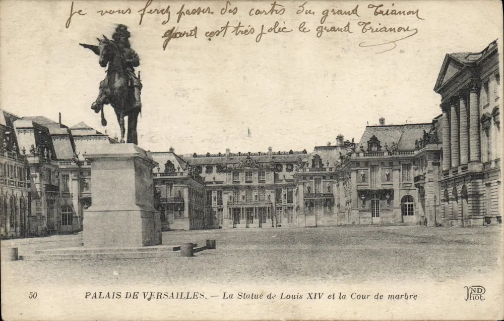 Schloss Versailles — Die Statue von Ludwig XIV und der Marmorkorridor — ND Hot. n°50 - Vorderseite