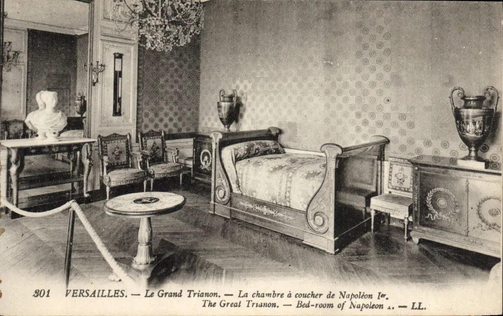 Versailles — Der Große Trianon — Schlafzimmer von Napoleon I — LL. n° 301 - Vorderseite