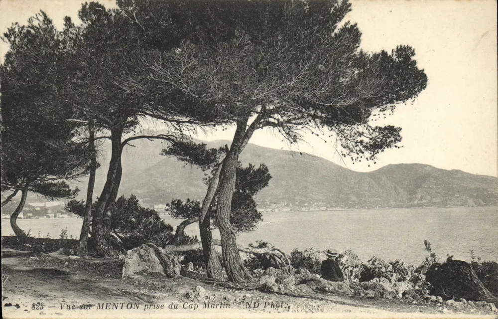 Vista de MENTON tirada do Cap Martin — ND Phot. — n° 825 - Frente