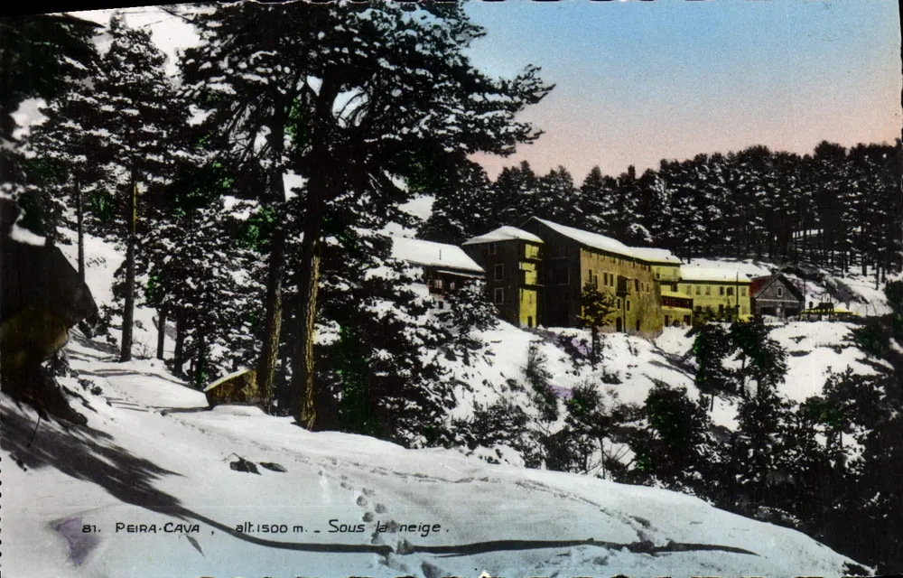 Peira-Cava, alt.1500 m. — Sob a neve — Éditions Gd Hôtel - Frente