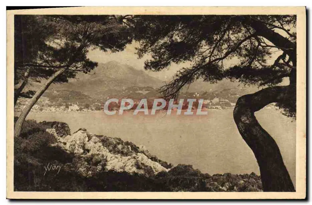 Cap Martin - Menton — Vista geral de Menton — Edição de Arte YVON - Frente