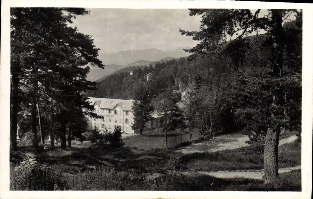 Peïra-Cava (alt. 1.500 m.) — Hotel Barralis Mourey — Edição Bernard - Frente
