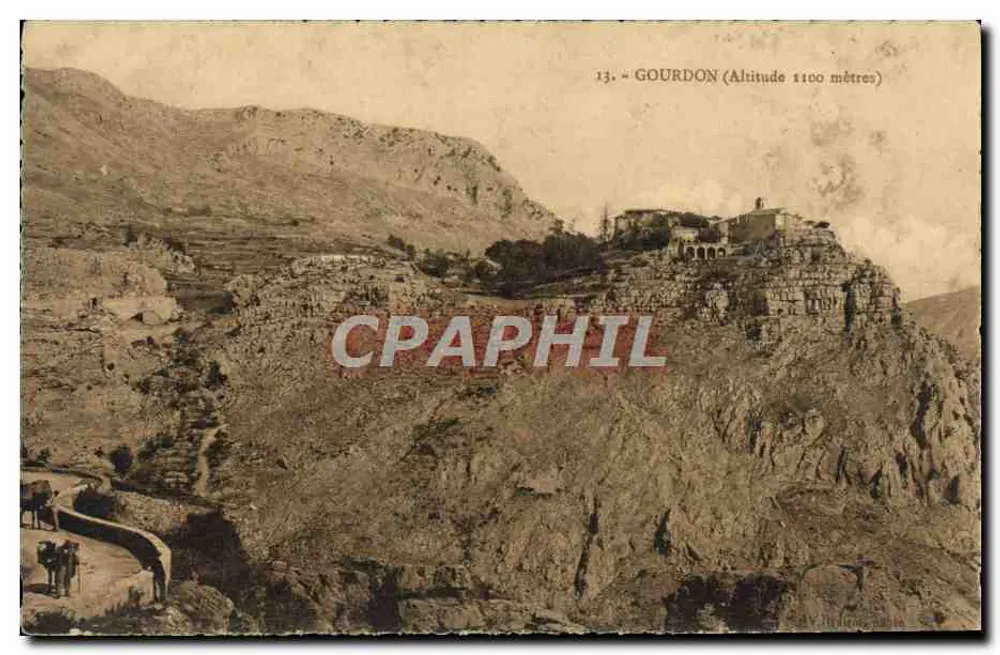 Gourdon (Altitude 1100 metros) — vista panorâmica do vilarejo fortificado — editor desconhecido, n° 13 - Frente