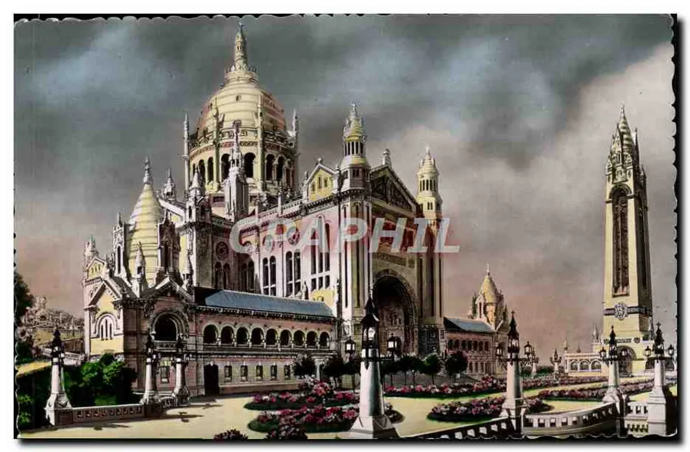 A Basílica de Lisieux — Panorama geral — Fabricação Francesa - Frente