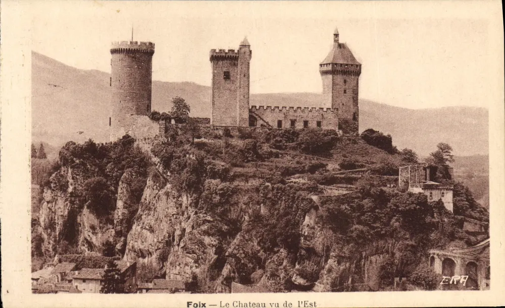 Foix — O Castelo visto do Leste — ERA - Frente
