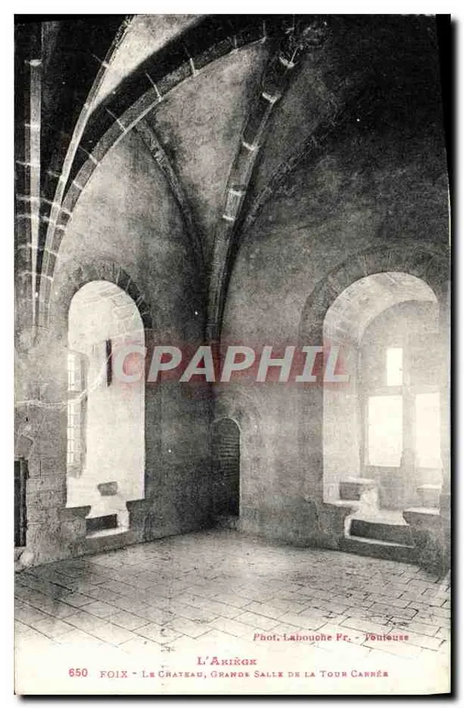 Foix - Das Schloss, Große Halle der Quadraturtürme — Fot. Labouche Fr. - Poutoueuse - Vorderseite