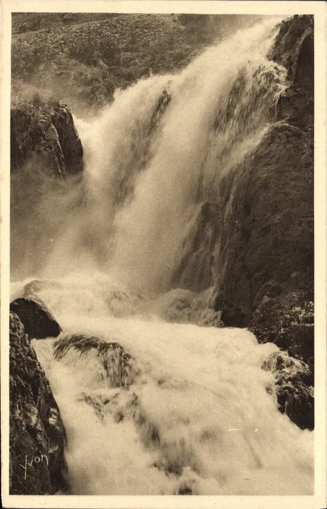 Cachoeira de Bezines — Ax-les-Thermes (Ariège) — Yvon - Frente