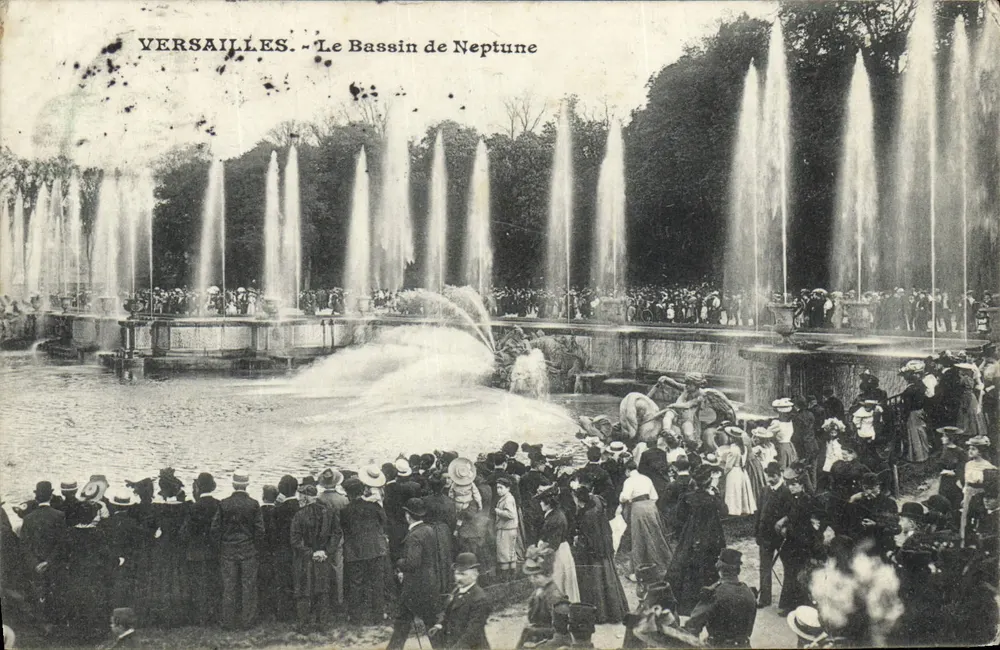 Versailles - O Bassin de Neptune — editor desconhecido, número de série não visível - Frente