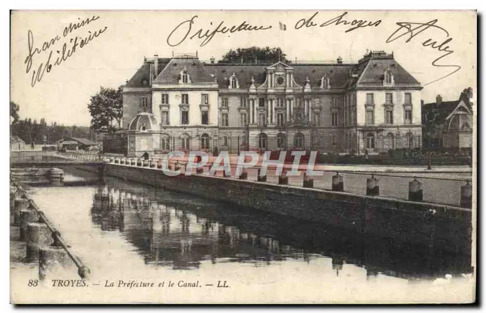 Troyes — A Prefeitura e o Canal — LL - Frente