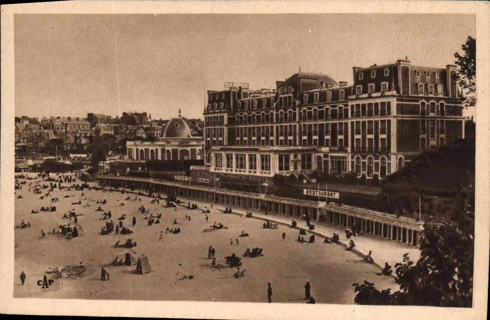 Dinard — Strände und Hotel Royal — Verlag CAP - Vorderseite