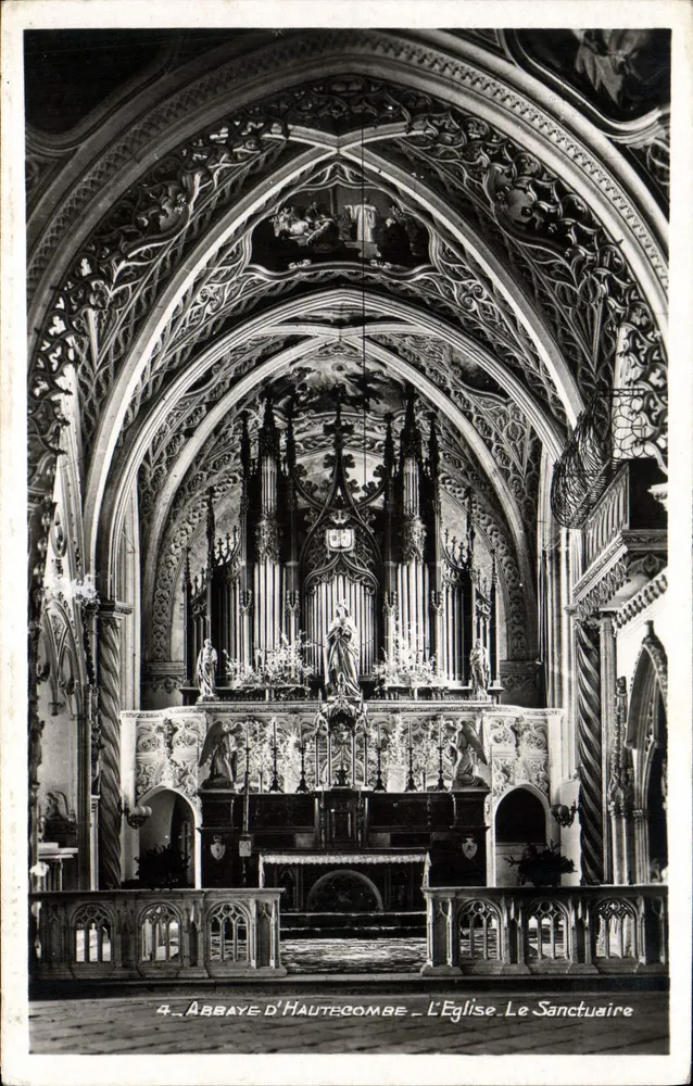Abtei Haute-Côme - Die Kirche. Das Heiligtum - Vorderseite