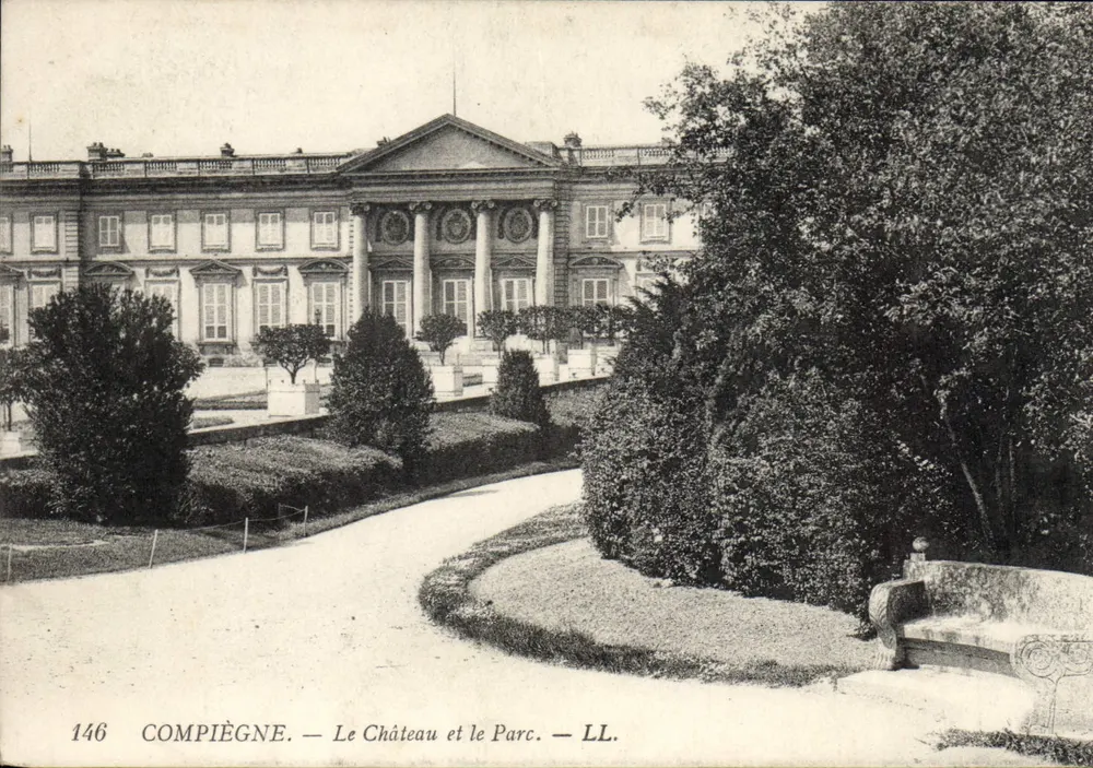 Compiègne — O Castelo e o Parque — LL. — N° 146 - Frente