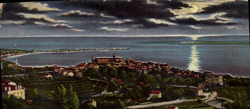 Cannes — Ansicht von der Croix des Gardes. Nachtleben. ND. Foto. — A. Sauvaigo-Nice, Nr. 290 - Vorderseite
