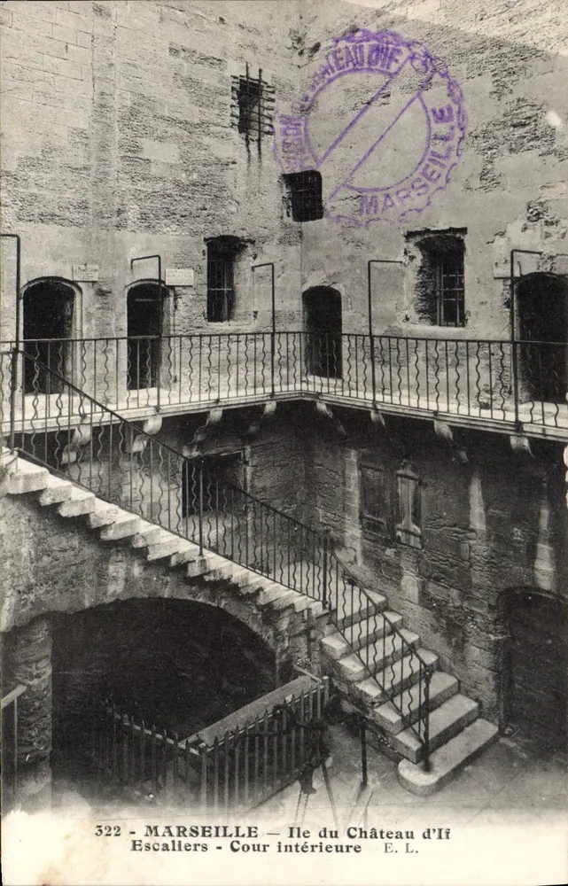 Marseille — Insel des Schlosses If — Treppen - Innenhof — E.L. n°322 - Vorderseite