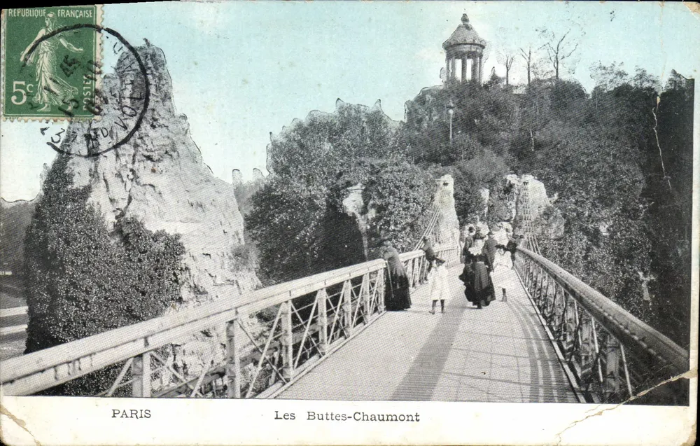 Les Buttes-Chaumont — visão do ponte e do belvedere — Paris - Frente