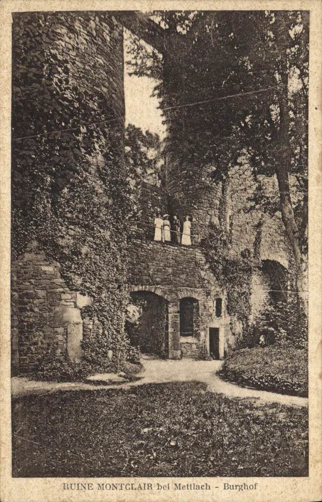 Ruïne Montclair bij Mettlach - Burghof — uitgever Eduard Deck, Mettlach, n° 068 - Voorkant