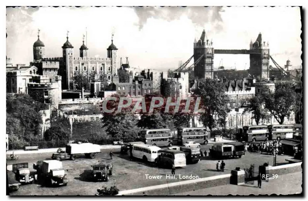 Tower Hill, Londres — vista com a Torre de Londres e o Tower Bridge — The Photographic Greeting Card Co. Ltd. RF 39 - Frente