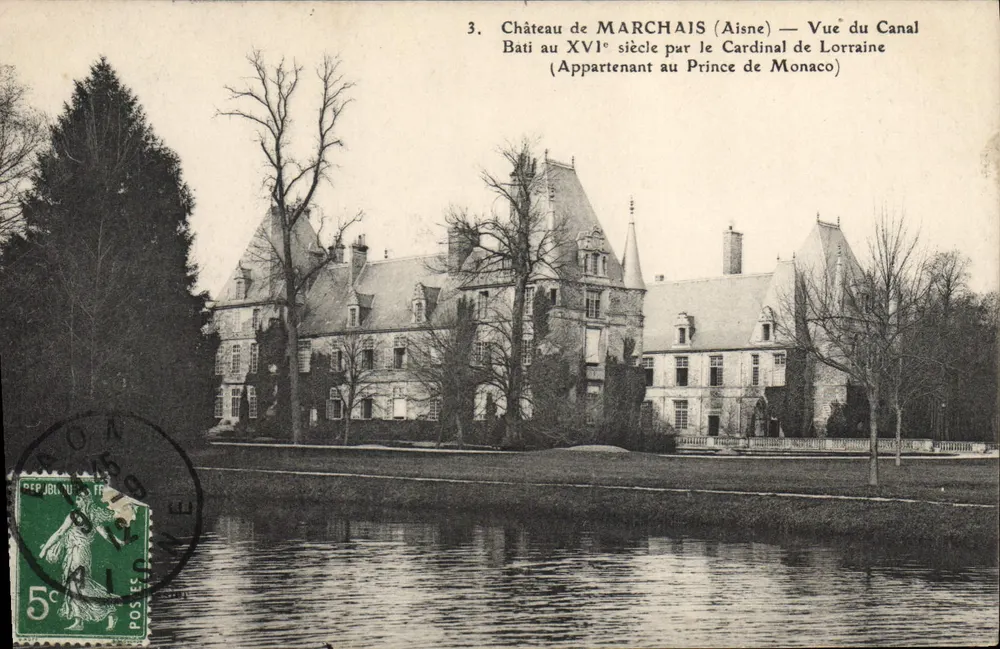 Schloss Marchais (Aisne) — Ansicht des Kanals — Errichtet im 16. Jahrhundert vom Kardinal von Lothringen (Gehörte dem Prinzen von Monaco) - Vorderseite
