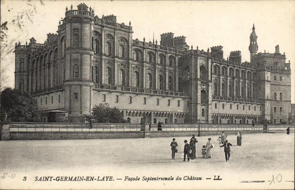 Saint-Germain-en-Laye — Nordfassade des Schlosses — LL. - Vorderseite