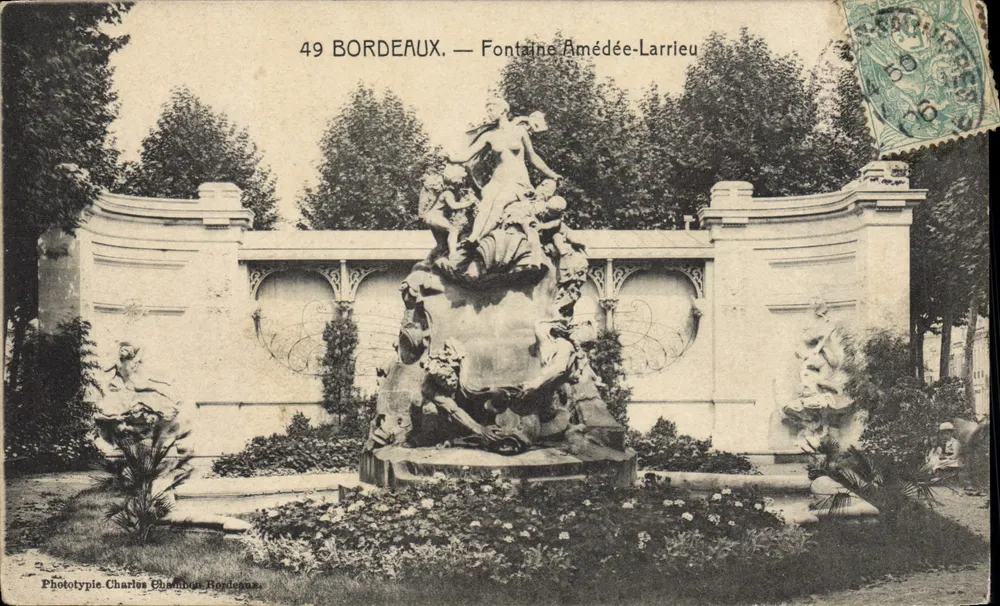 Bordeaux — Fontaine Amédée-Larrieu — Fototipia Charles Chambeaux Bordeaux - Frente