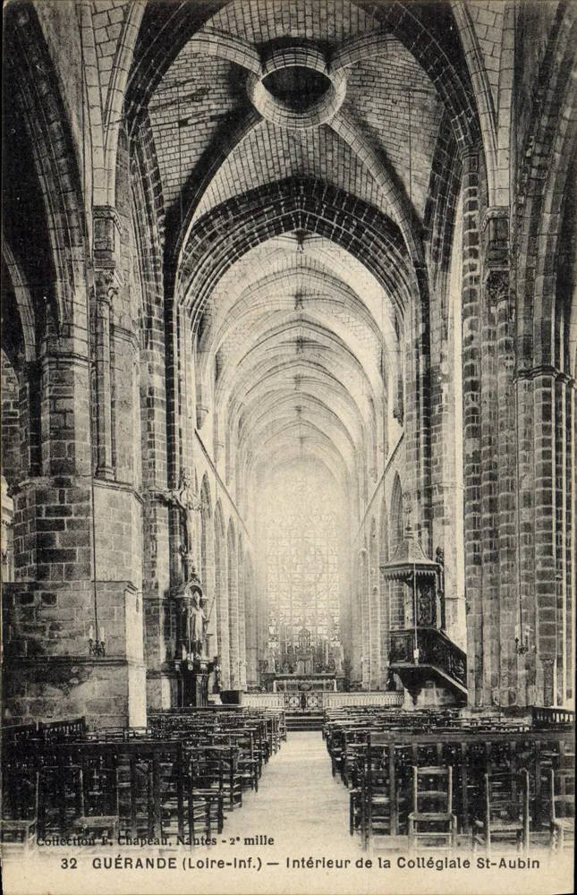 Innenansicht der Kollegiate St-Aubin — Guérande (Loire-Inf.) — Sammlung F. Chapeau, Nantes - 2e mille - Vorderseite