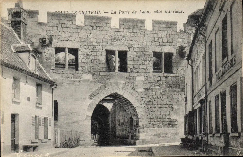 Coucy-le-Château — La Porte de Laon, Innenseite — ND. Piot. - Vorderseite