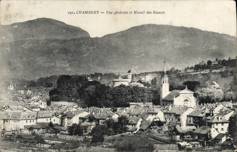 Chambéry — Allgemeine Ansicht und Massif des Bauges - Vorderseite