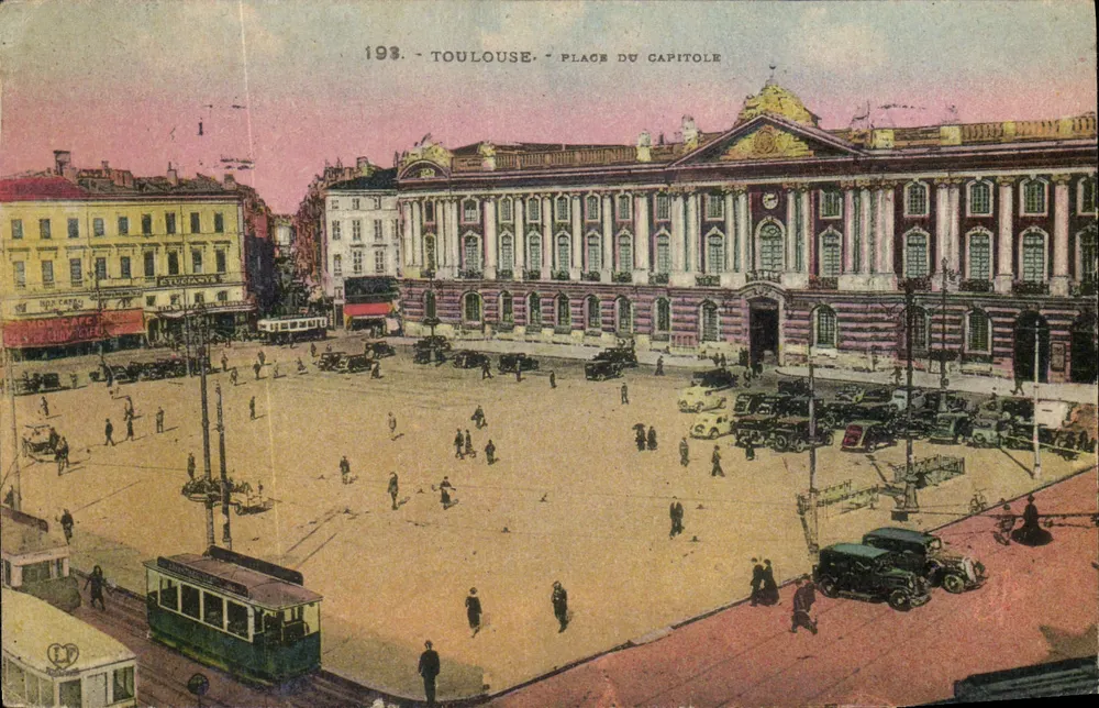 Toulouse - Praça do Capitole — vista panorâmica — editor anônimo, n° 193 - Frente