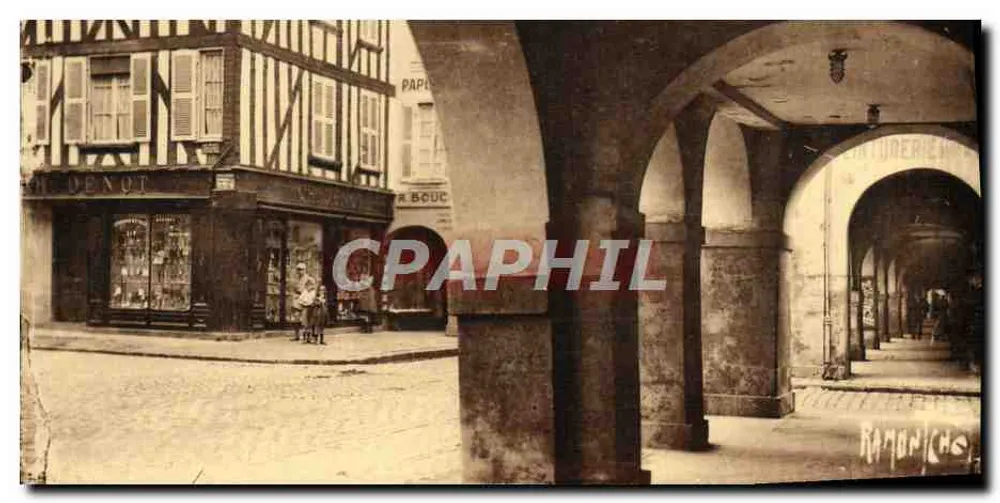 La Rochelle — Portale der Rue du Palais — Editions Artistiques Raymond Bergevin, n°498 - Vorderseite