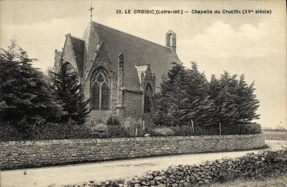 Le Croisic (Loire-Inf.) — Capela do Crucifixo (século XV) - Frente