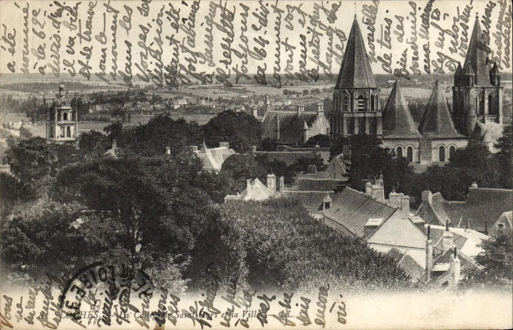 Loches — Vista da Colegiata São Germain e da cidade — Editor: A Colegiata São Germain e a Cidade - Frente