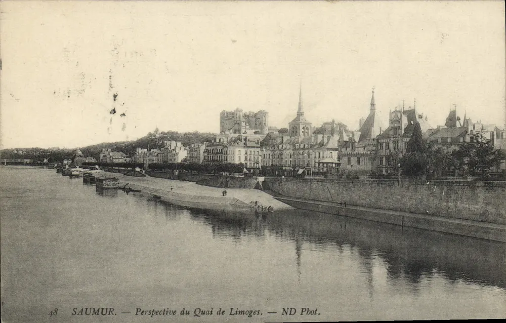 Saumur — Perspectiva do Quai de Limoges — ND Phot. - Frente