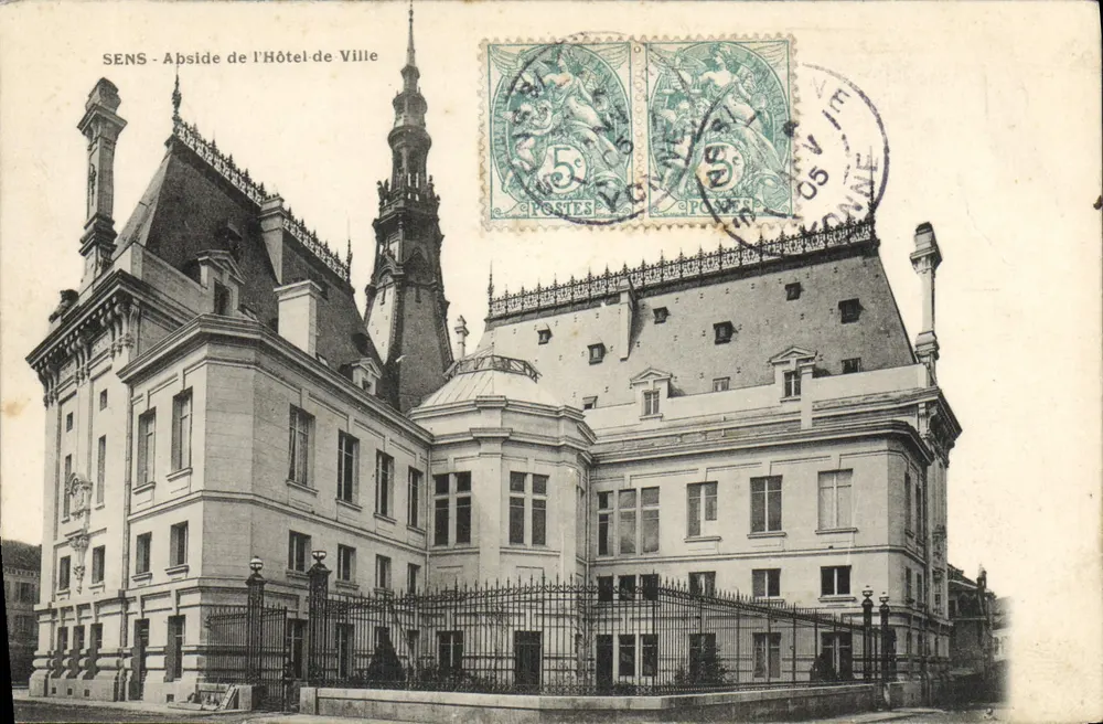 Sens - Abside do Hotel de Ville — editor não identificado, número de série não visível - Frente