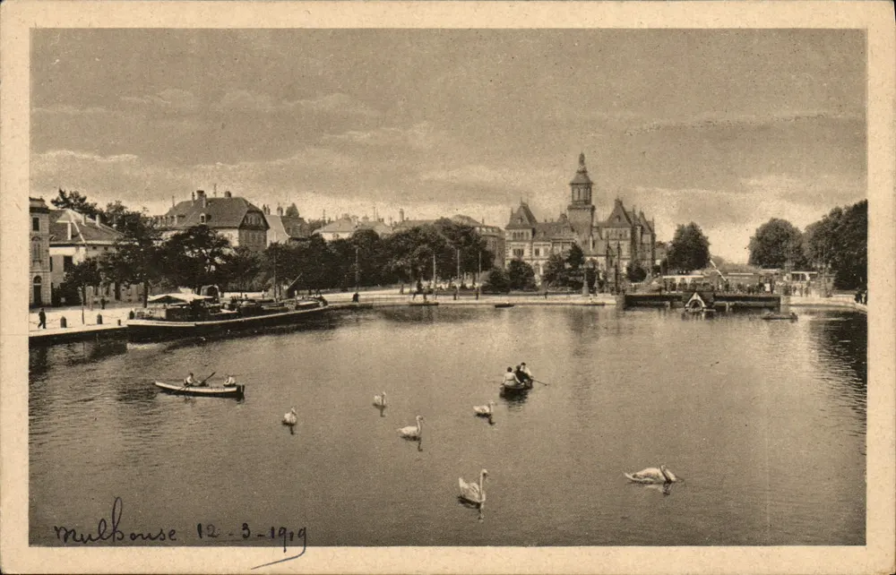 Mulhouse — Vista do canal com cisnes e barcos — Verlag von Emil Hartmann, Straßburg i. Els. - Frente