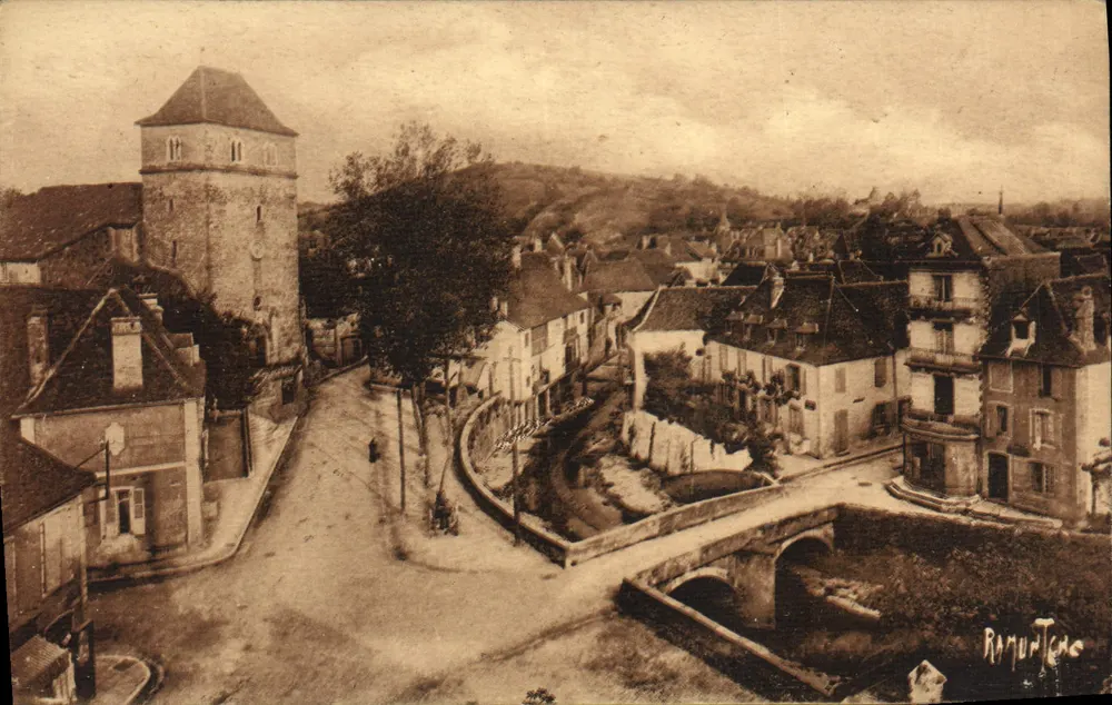 Salies-de-Béarn — Panoramablick auf den Place Saint-Vincent — Éditions Artistiques Raymond Bergevin - Vorderseite