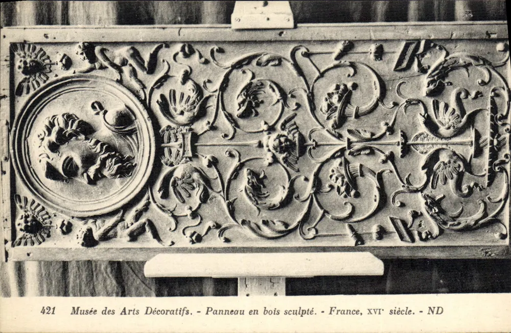 Musée des Arts Décoratifs — Geschnitztes Holzpaneel — Frankreich, 16. Jahrhundert - Vorderseite