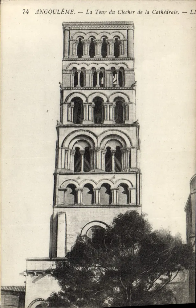 Angoulême — Ansicht der Glockenturm der Kathedrale — L. Lévy, n°74 - Vorderseite