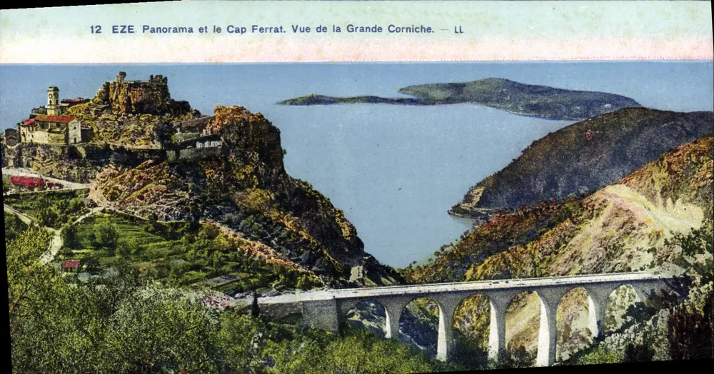EZE. Panorama y Cabo Ferrat. Vista de la Grande Corniche — LL - Anverso