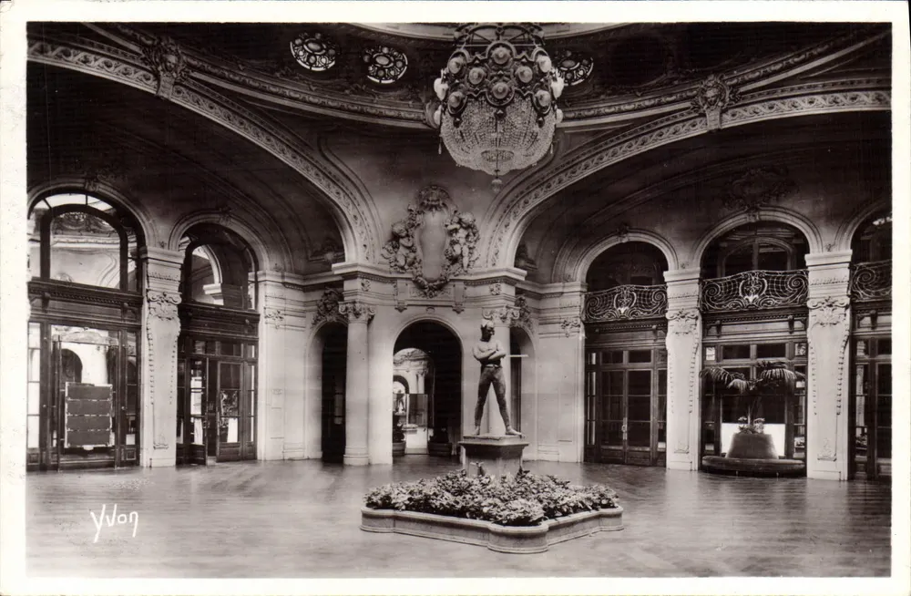 Das Grand Casino - Der Saal des Harlequins — Vichy (Allier) — Éditions D'Art Yvon - Vorderseite