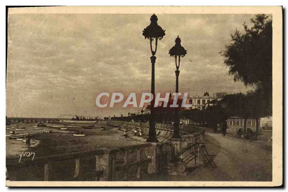 Arcachon — Le Boulevard-Promenade — Éditions d'Art YVON, Paris - Frente