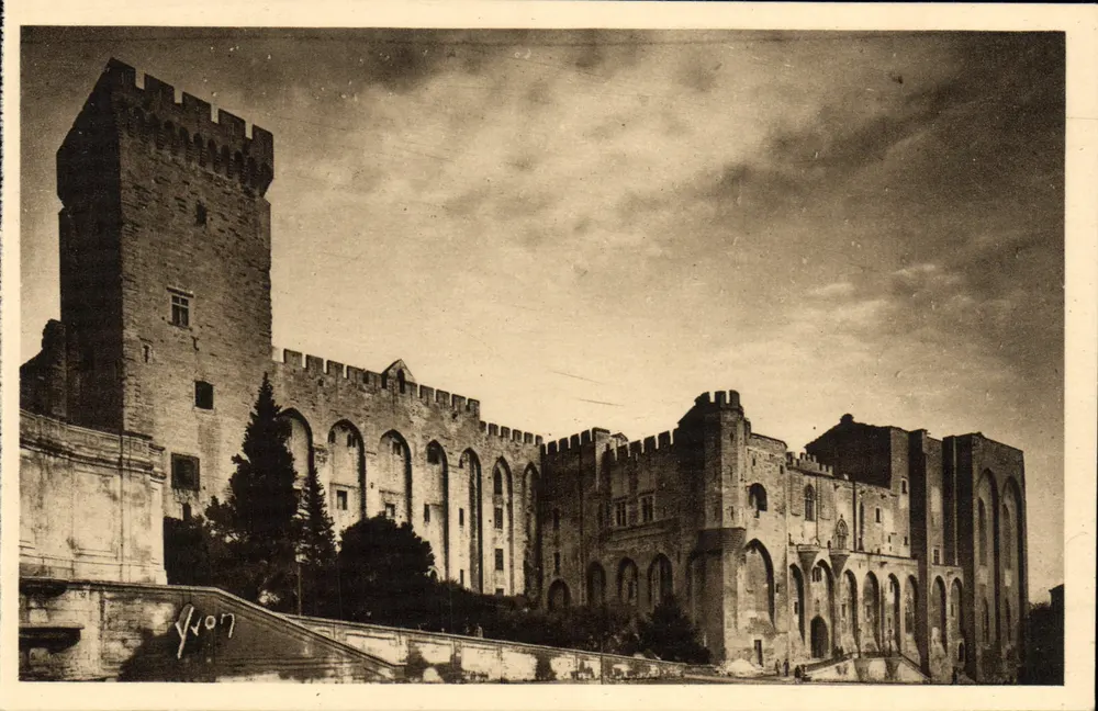 Avignon (Vaucluse) — Fachada principal do Palácio dos Papas — As Edições de Arte VVO, Paris - Frente