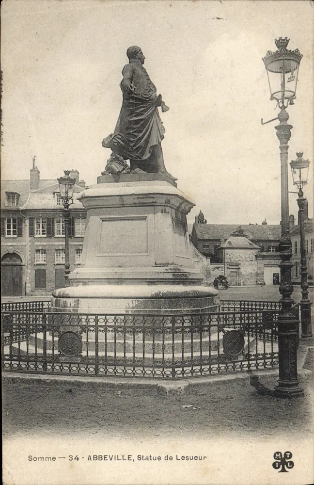 Abbeville - Estátua de Lesueur — Somme 34 — editor MT - Frente