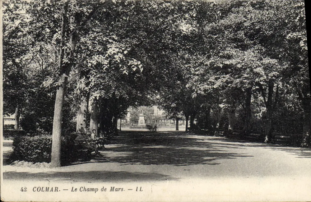 Colmar — O Campo de Marte — editor L. L. (n° 42) - Frente