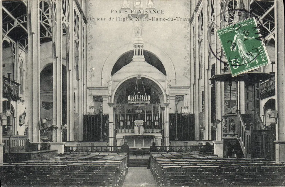 Paris-Plaisance — Innenansicht der Kirche Notre-Dame-du-Travail — Verleger unbekannt - Vorderseite