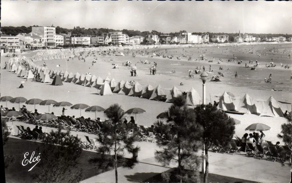 Praia de Royan — vista panorâmica — Elcé - Frente