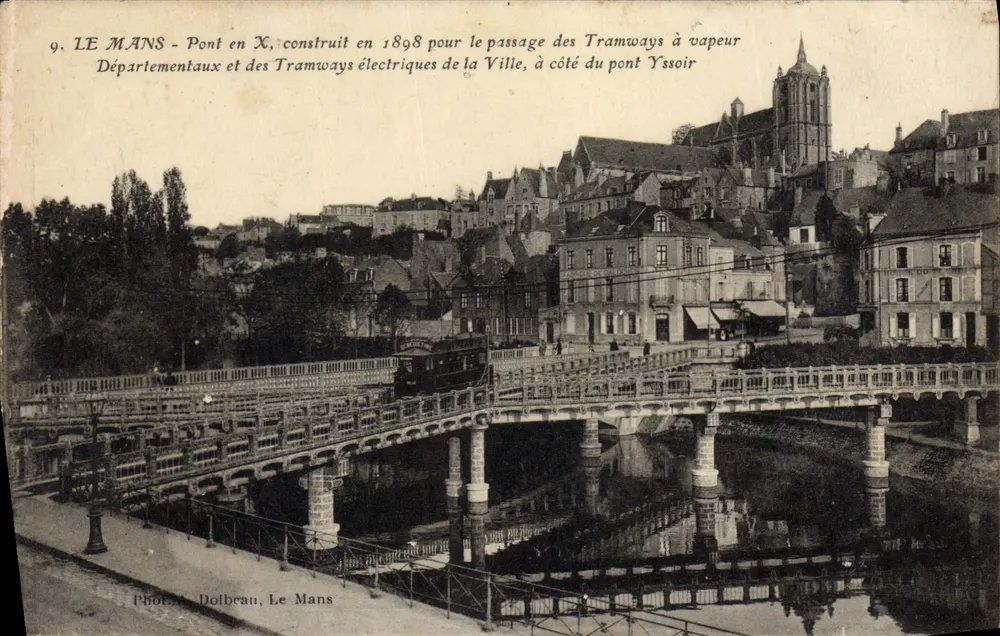 Le Mans - Ponte X, construído em 1898 para o trânsito de trams a vapor e elétricos, ao lado da ponte Yssoir — Fot. Dolbrea, Le Mans - Frente