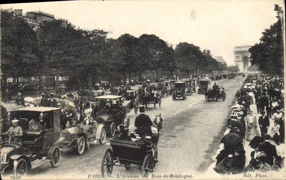 PARIS — Die Avenue du Bois-de-Boulogne — ND. Phot. - Vorderseite