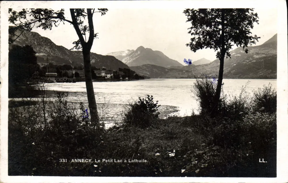 Annecy — O Pequeno Lago em Lathuile — LL, n° 331 - Frente
