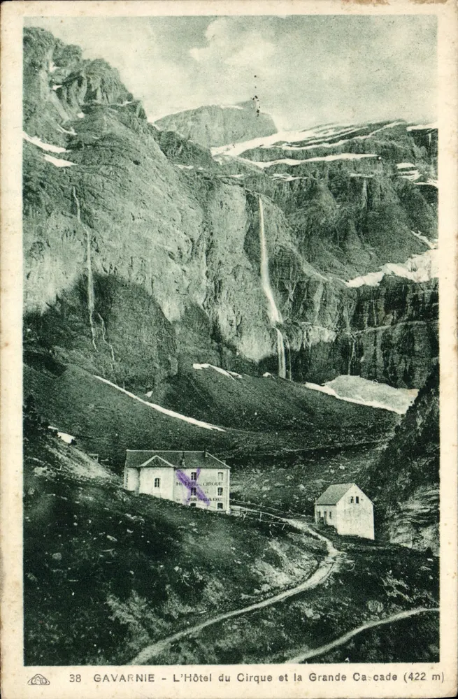 Gavarnie - Das Hotel du Cirque und die Grande Cascade (422 m) — anonymer Verlag, Nr. 38 - Vorderseite