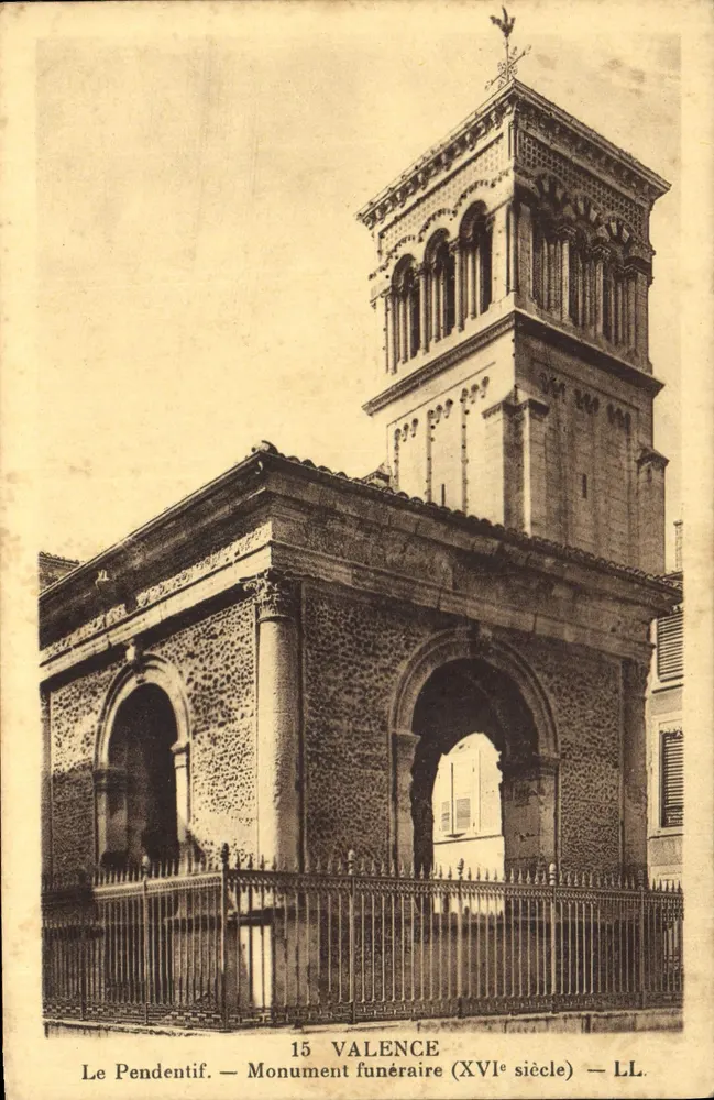 O Pêndulo — Monumento Funerário (século XVI) — LL. — Valência - Frente